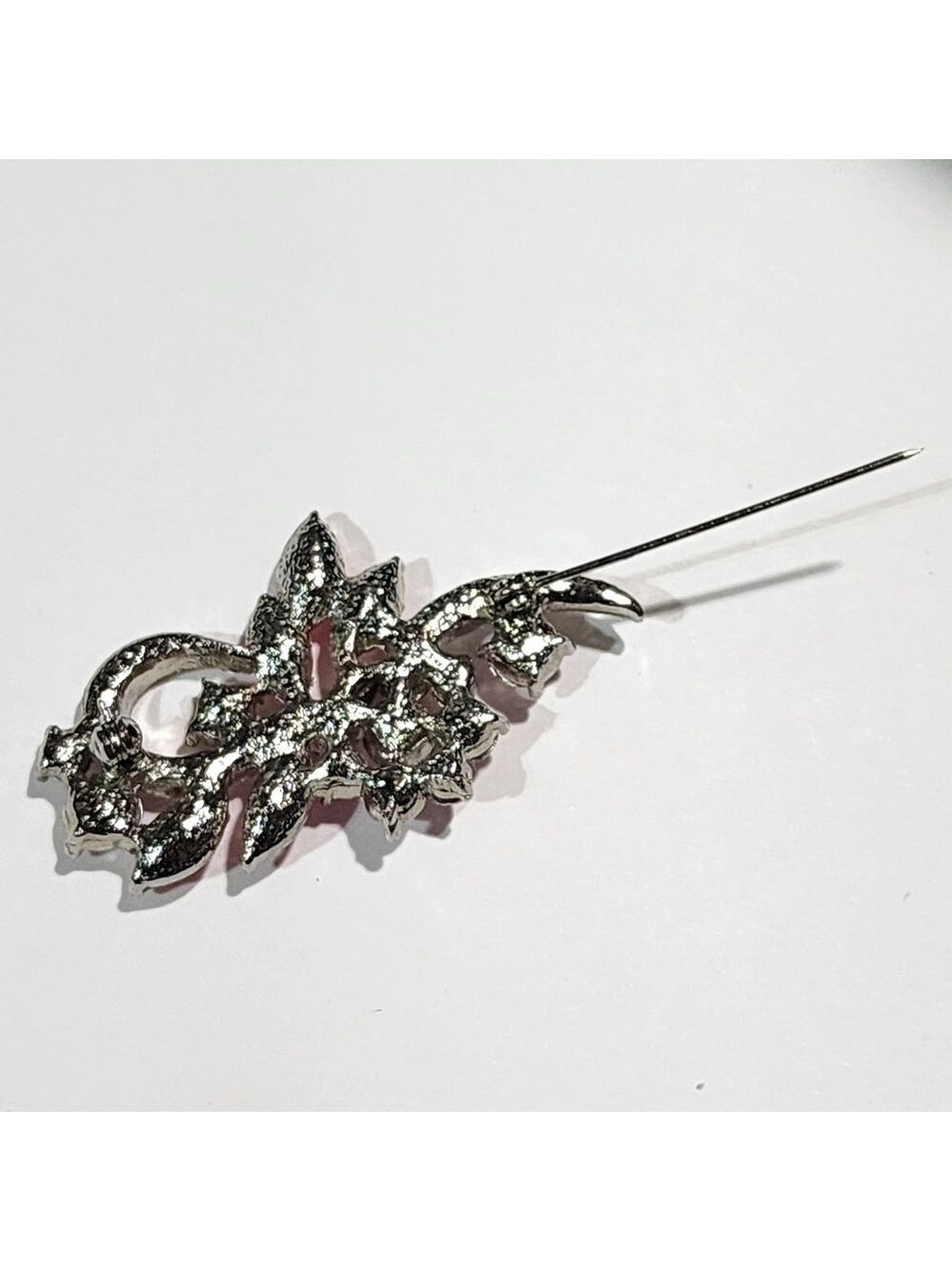 Vintage Pink floral costume brooch Silvertone - Picture 10 of 10